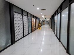 Orchard Plaza (D9), Retail #578555441